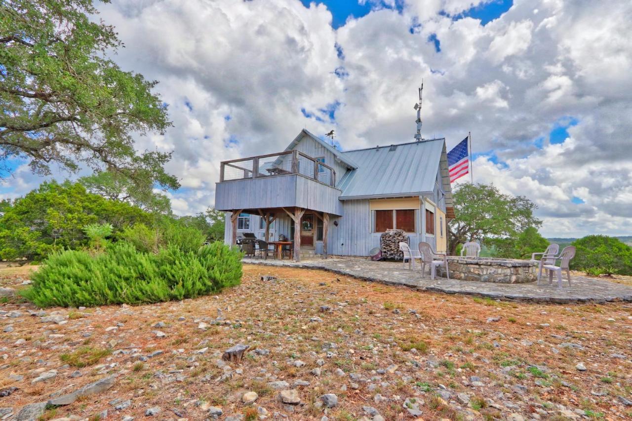 Log Cabin At Old Glory Ranch Villa Wimberley Ngoại thất bức ảnh